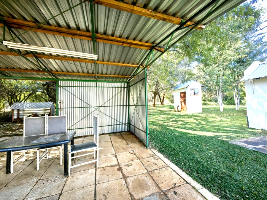 Commercial Property for Sale in Lindleyspoort North West